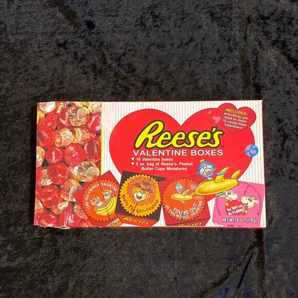 Vintage Reese’s Peanut Butter Cup Valentine Boxes HB Reese Chocolate Co. Hershey